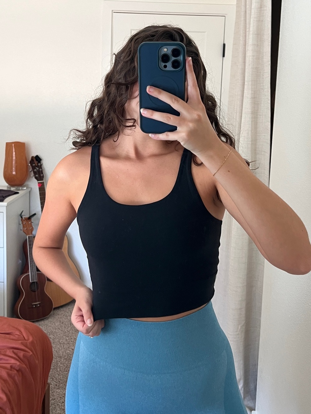 Nike Women’s Yoga LUXE Infinalon Crop Tank Top - Black